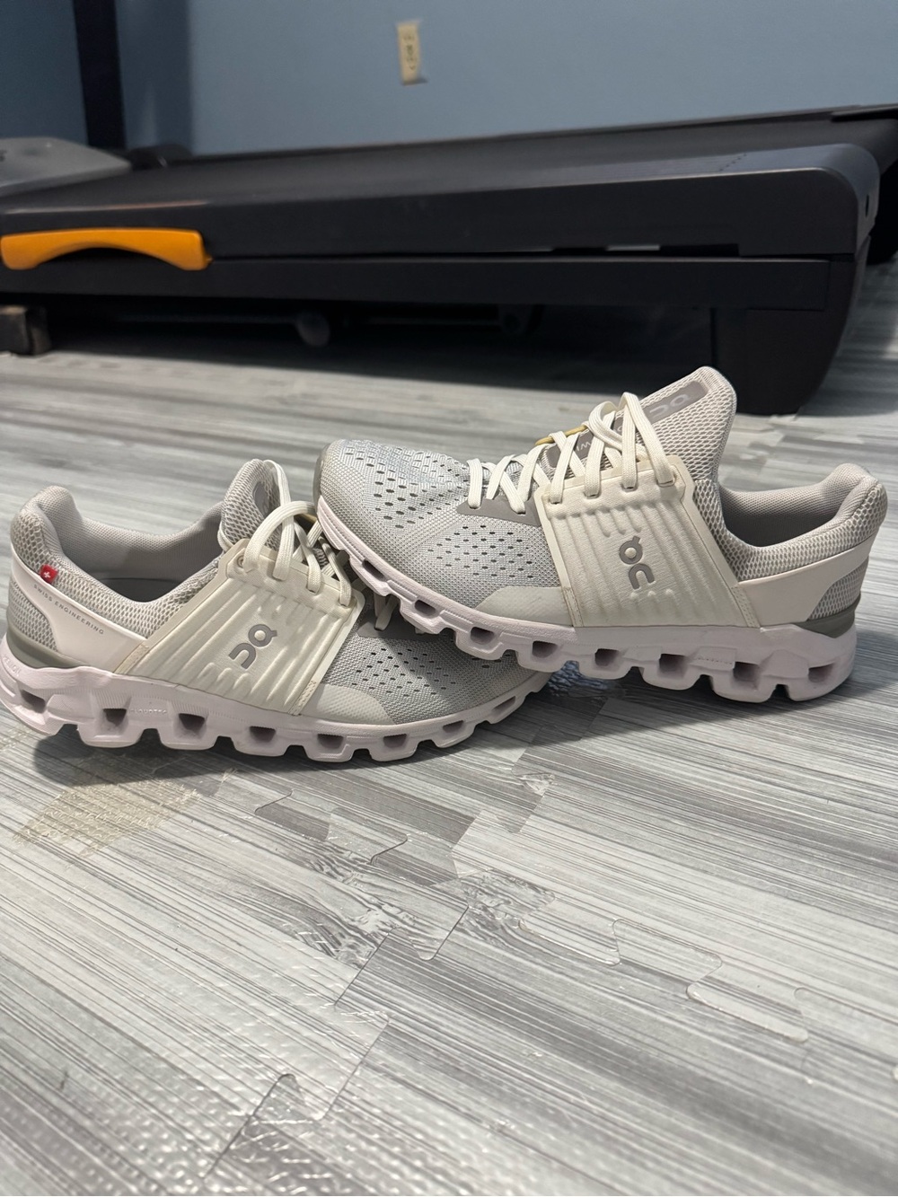 On Running Women’s Cloud Swift Sneakers in Light Gray and White